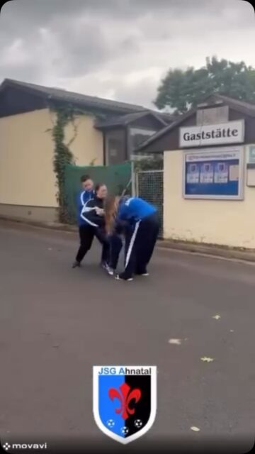 03.08. Trainingsstart am Sportplatz Bühl. Melde dich gerne für ein Probetraining ⚽️😉#jsgahnatal #mädchenfussball